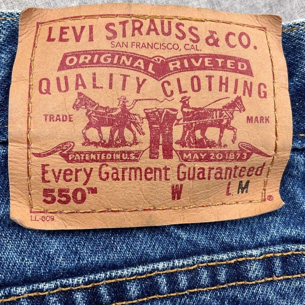 Levis 550 Jeans Women 16 Miss Medium Blue Relaxed Fit‎ Taper Leg Bat Wing VTG